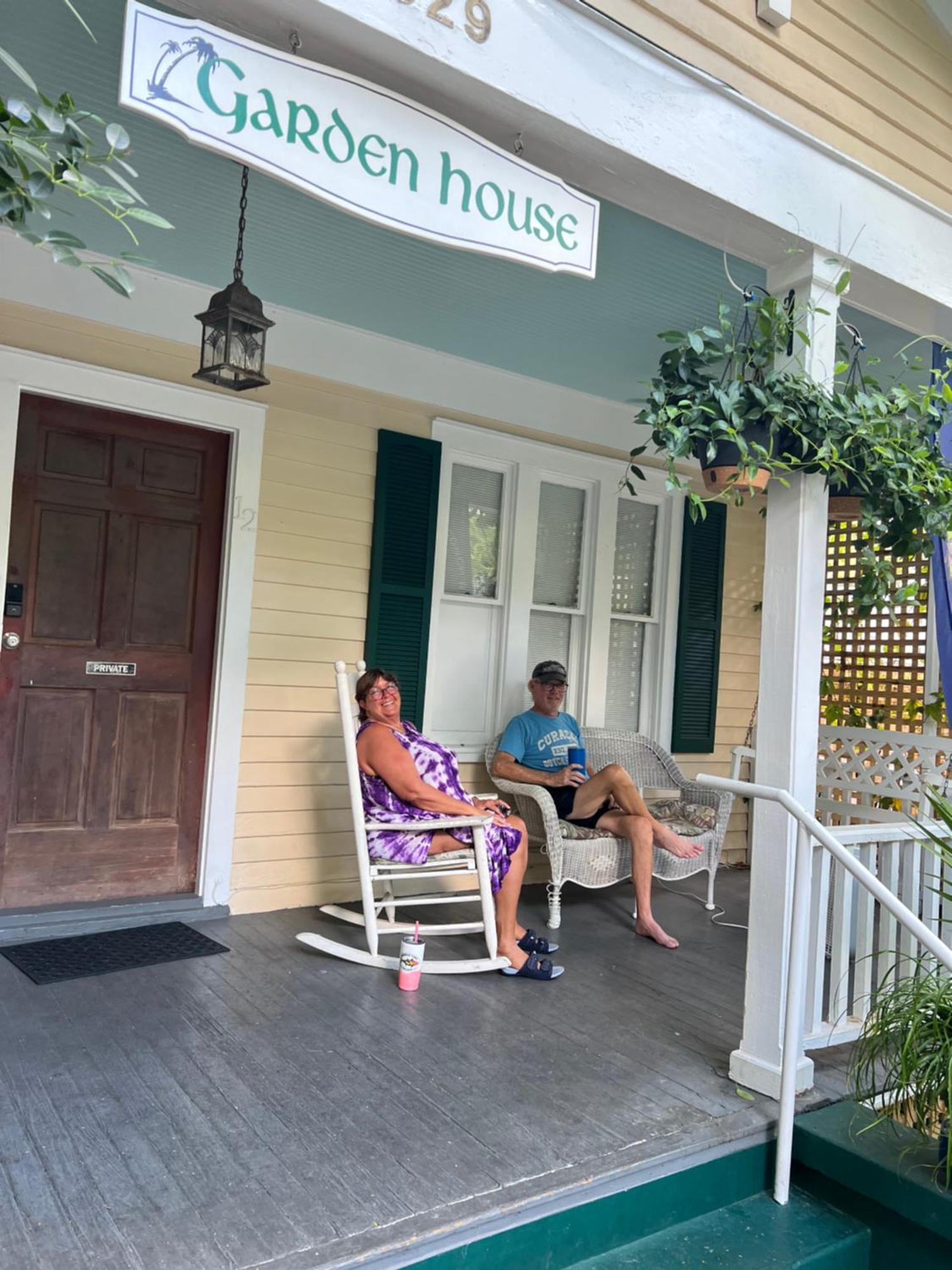 ホテル The Garden House キーウェスト エクステリア 写真